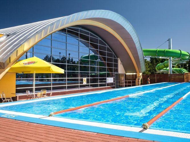Year-Round Holiday Houses, Устроне-Морске Экстерьер фото